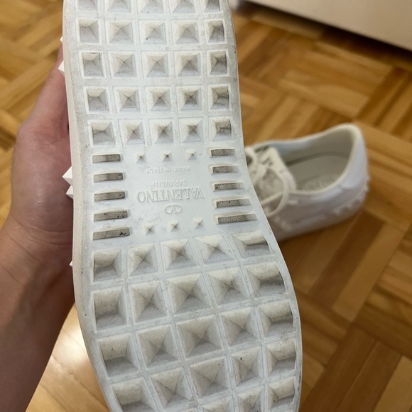 Valentino rockstud sneakers - Picture 2 of 10